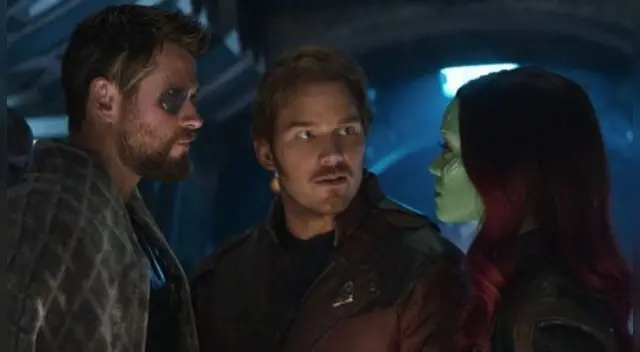  Zaldana compartió diferentes fotos en las cuales se apreciaba el proceso de caracterización que le estaban realizando para lucir como Gamora. 