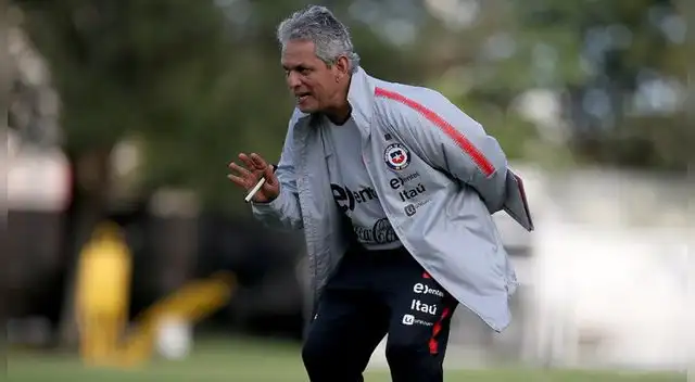 El colombiano Reinaldo Rueda dirige a Chile. 