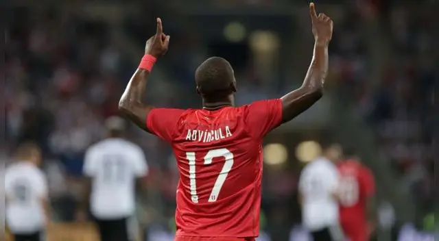 ¿Por cuánto supera en velocidad Luis Advíncula a Cristiano Ronaldo?