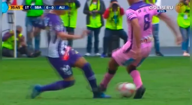 Kevin Quevedo lleva tres goles con la camiseta de Alianza Lima en la actual temporada. Kevin Quevedo lleva tres goles con la camiseta de Alianza Lima en la actual temporada.