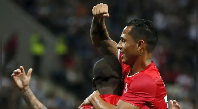 Selección Peruana: Yoshimar Yotún cumplió 80 partidos con la blanquirroja Selección Peruana: Yoshimar Yotún cumplió 80 partidos con la blanquirroja
