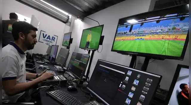 El VAR llegó a Colombia