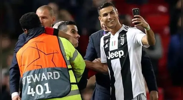 Cristiano Ronaldo: el tierno gesto del astro portugués con un hincha del Manchester United | VIRAL | Champions League | VIDEO