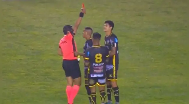 Universitario vs Sport Rosario EN VIVO VIDEO expulsión de Carlos Beltrán en Torneo Clausura 2018 vía Gol Perú Universitario vs Sport Rosario EN VIVO VIDEO expulsión de Carlos Beltrán en Torneo Clausura 2018 vía Gol Perú
