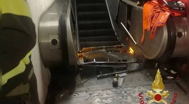 Viral | Youtube| Champions League: Momentos de terror vivieron los hinchas del CSKA de Moscú tras el colapso de la escalera eléctrica del metro de Roma | VIDEO Viral | Youtube| Champions League: Momentos de terror vivieron los hinchas del CSKA de Moscú tras el colapso de la escalera eléctrica del metro de Roma | VIDEO