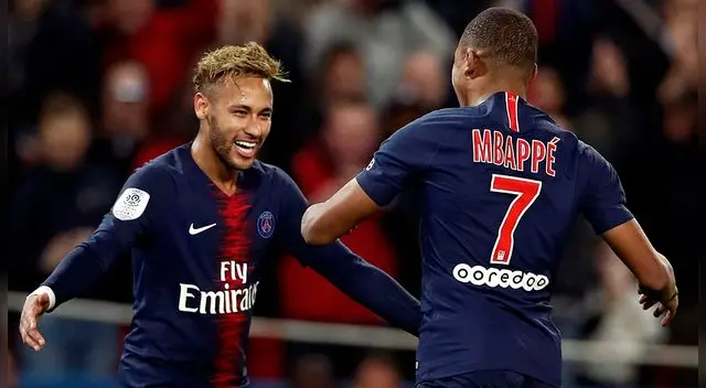 PSG vs Napoli EN VIVO: Neymar, Mbappé y Cavani serán la ofensiva francesa. PSG vs Napoli EN VIVO: Neymar, Mbappé y Cavani serán la ofensiva francesa.