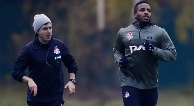 Jefferson Farfán es halagado por su técnico en libro sobre Lokomotiv