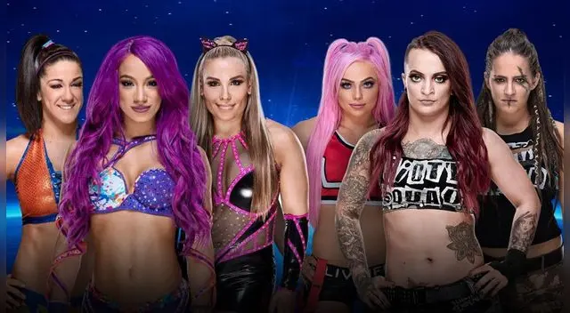 En WWE Evolution, Sasha Banks, Bayley & Natalya vs Riot Squad. Foto: WWE