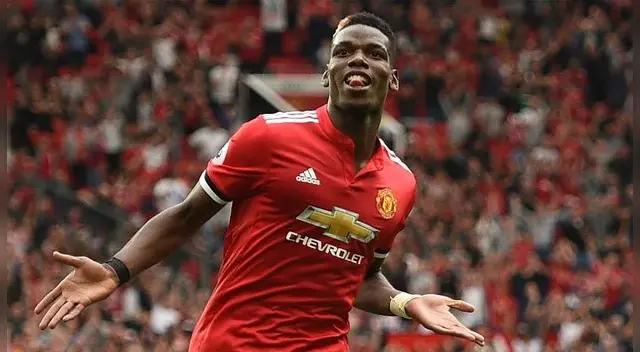 Paul Pogba responde por el curioso penal que ejecutó ante Everton