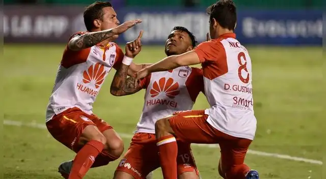 Santa Fe venció 2-1 a Deportivo Cali y pasó a la semifinal de la Copa Sudamericana. Santa Fe venció 2-1 a Deportivo Cali y pasó a la semifinal de la Copa Sudamericana.