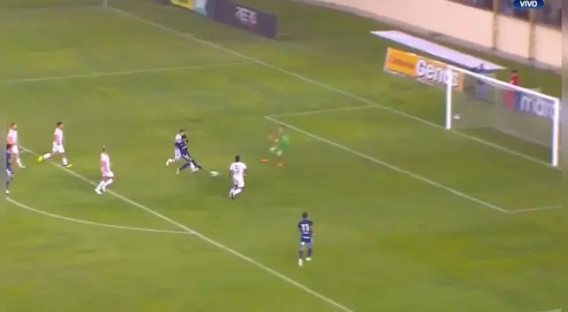 Marcos López definió correctamente para el 1-0 en el Universitario vs Cristal en partidazo del Torneo Clausura. 