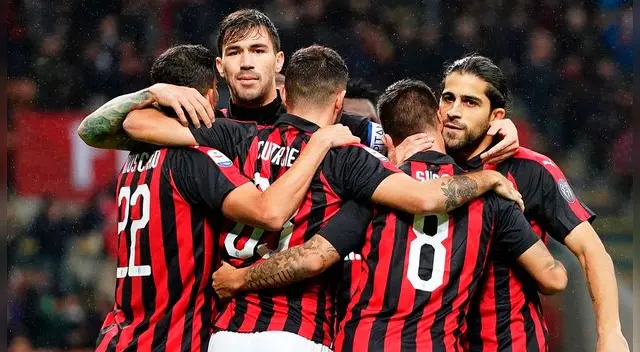 AC Milan ganó a Genoa en San Siro por la fecha 1 de la Serie A. AC Milan ganó a Genoa en San Siro por la fecha 1 de la Serie A.