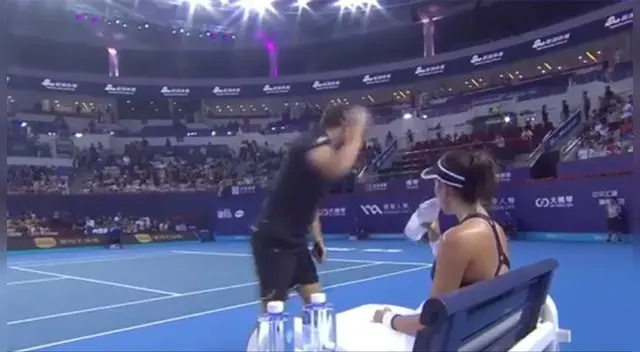 Entrenador de Garbiñe Muguruza se hartó de su actitud y la dejó sola en pleno partido