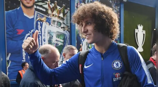 Barcelona: David Luiz es el favorito para cubrir la zaga central ante tanta lesión | Chelsea. Barcelona: David Luiz es el favorito para cubrir la zaga central ante tanta lesión | Chelsea.