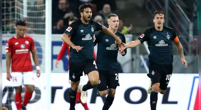 Claudio Pizarro marcó su tercer gol en la campaña con el Werder Bremen y hace nuevo récord en la Bundesliga Claudio Pizarro marcó su tercer gol en la campaña con el Werder Bremen y hace nuevo récord en la Bundesliga