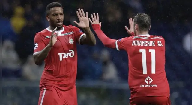 Jefferson Farfán anotó después de 6 años en la Champions League pero no pudo evitar eliminación de Lokomotiv