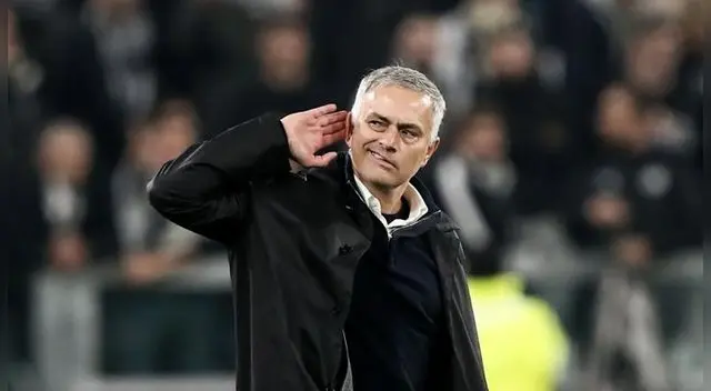 El gesto de José Mourinho a la afición rival que molestó a los jugadores de la Juventus El gesto de José Mourinho a la afición rival que molestó a los jugadores de la Juventus