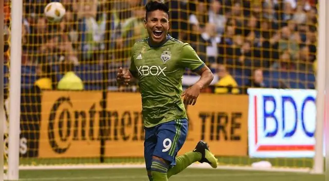 Raúl Ruidiaz terminó con 13 goles en media temporada defendiendo al Seattle Sounders Raúl Ruidiaz terminó con 13 goles en media temporada defendiendo al Seattle Sounders