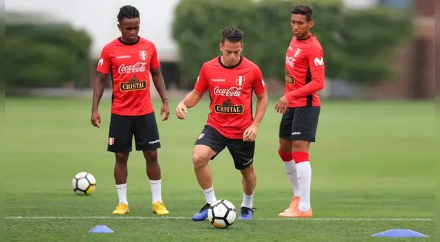 Cristian Benavente sería titular ante Ecuador. 