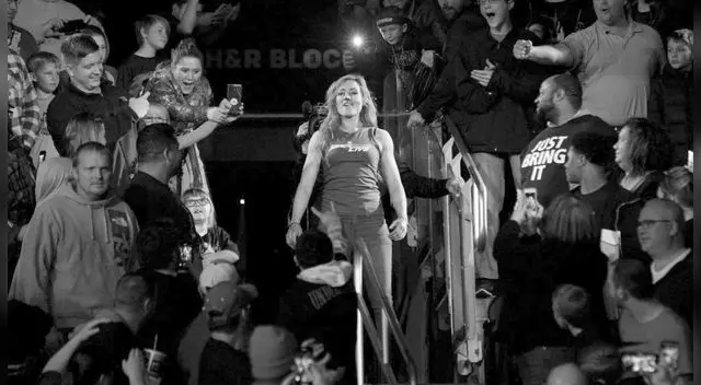 En WWE SmackDown, Becky Lynch se pierde Survivor Series y no luchará con Ronda Rousey. En WWE SmackDown, Becky Lynch se pierde Survivor Series y no luchará con Ronda Rousey.