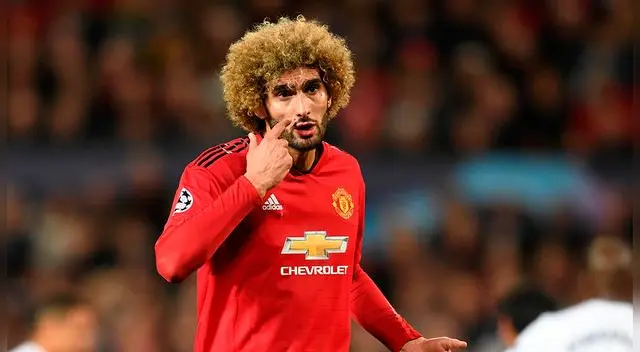 Manchester United: Marouane Fellaini luce irreconocible con radical cambio de look [FOTO]