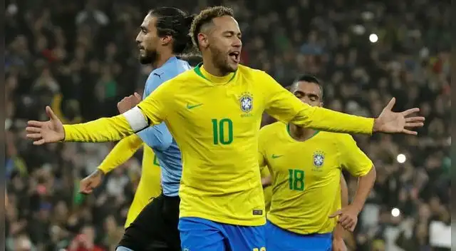 Brasil, con gol de Neymar, venció 1-0 a Uruguay por amistoso FIFA Brasil, con gol de Neymar, venció 1-0 a Uruguay por amistoso FIFA