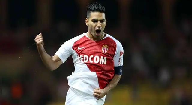 Radamel Falcao celebra un gol con el Mónaco. Radamel Falcao celebra un gol con el Mónaco.