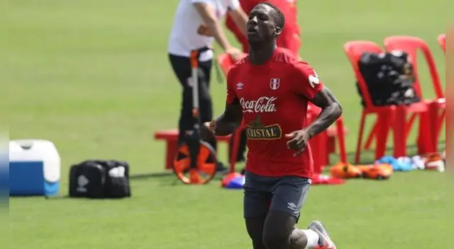 Selección peruana: ¿Por qué el nivel de Luis Advíncula ha ido de más a menos?