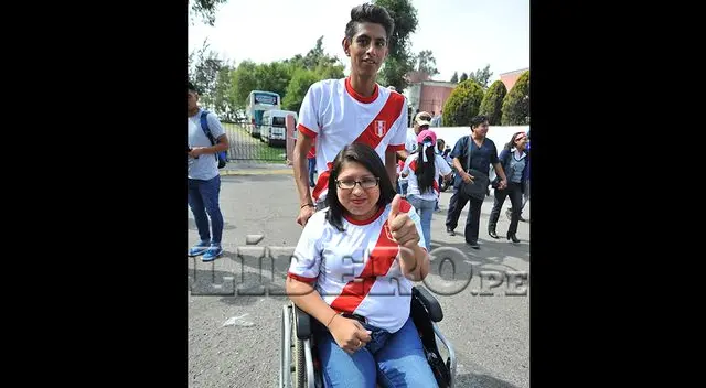 La llegada de la Selección Peruana a Arequipa para amistoso con Costa Rica.