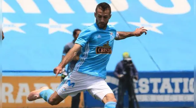 Calcaterra hizo historia: anotó su primer póker en la goleada de Cristal sobre Sport Rosario. Calcaterra hizo historia: anotó su primer póker en la goleada de Cristal sobre Sport Rosario.