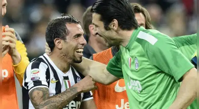 River Plate vs Boca Juniors: Carlos Tévez recibe el apoyo de Gianluigi Buffon para la final de la Copa Libertadores.