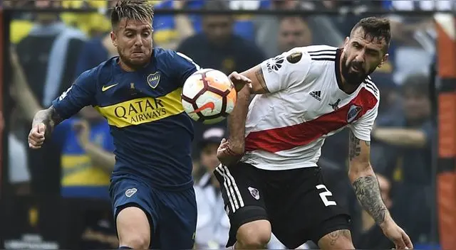 La violencia no le pudo ganar al fútbol, ya que los actos afuera del Estadio Monumental de Núñez no impedirán que el River Plate vs Boca Juniors se juegue. La violencia no le pudo ganar al fútbol, ya que los actos afuera del Estadio Monumental de Núñez no impedirán que el River Plate vs Boca Juniors se juegue.