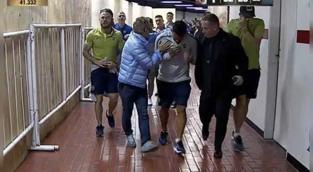 River Plate vs Boca Juniors: médicos de la Conmebol afirmaron que no los dejaron entrar a camerinos del 'Xeneize' [FOTO]