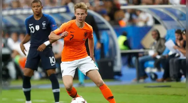 Barcelona: Frenkie de Jong asegura que nunca será como Johan Cruyff