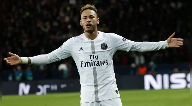 Neymar encaró a la afición del PSG y acabó pitado Neymar encaró a la afición del PSG y acabó pitado