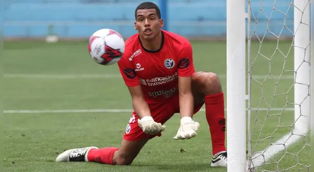 Steven Rivadeneyra renovó con Deportivo Municipal por todo el 2019 Steven Rivadeneyra renovó con Deportivo Municipal por todo el 2019