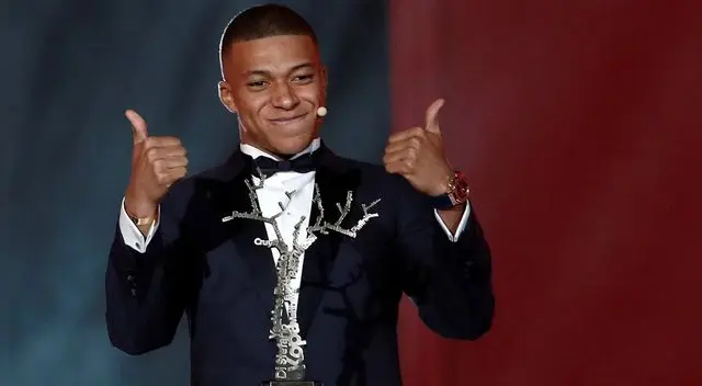 Balón de Oro 2018: Kylian Mbappé, primer ganador del Trofeo Kopa de la historia Balón de Oro 2018: Kylian Mbappé, primer ganador del Trofeo Kopa de la historia