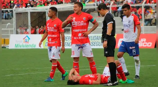 Cienciano desmintió cualquier acto de soborno a jugadores de Juan Aurich. Cienciano desmintió cualquier acto de soborno a jugadores de Juan Aurich.