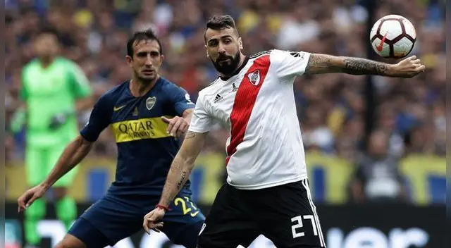 Boca Juniors y River Plate en la primera final de la Copa Libertadores.