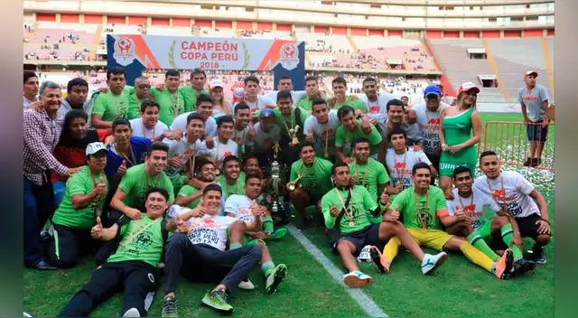 Universitario │ Alianza Lima: Twitter, Molinos El Pirata trolea hinchas con supuesta cuenta │ FOTOS Universitario │ Alianza Lima: Twitter, Molinos El Pirata trolea hinchas con supuesta cuenta │ FOTOS