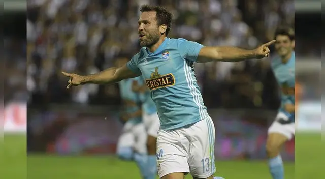 Alianza Lima vs Cristal EN VIVO: Renzo Revoredo fue un león en la defensa y aportó en la goleada celeste Alianza Lima vs Cristal EN VIVO: Renzo Revoredo fue un león en la defensa y aportó en la goleada celeste