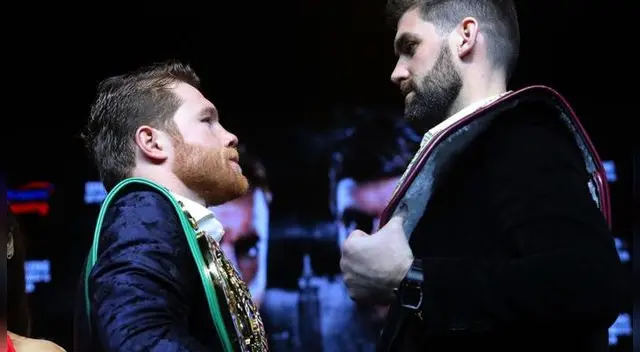 Este jueves se realizó la última conferencia entre 'Canelo' Álvarez y Rocky Fielding, previo a la pelea por el título en el Madison Square Garden. Este jueves se realizó la última conferencia entre 'Canelo' Álvarez y Rocky Fielding, previo a la pelea por el título en el Madison Square Garden.