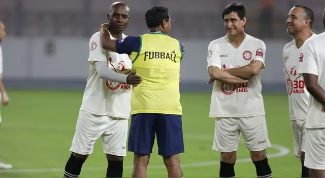 Universitario: La fiesta del 'Día del Hincha Crema'