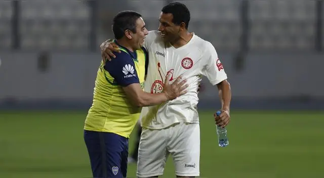 Universitario: La fiesta del 'Día del Hincha Crema'