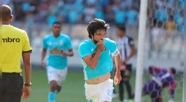 Sporting Cristal Campeón 2018: Jorge Cazulo resaltó el año perfecto que hizo junto a sus compañeros │ VIDEO Sporting Cristal Campeón 2018: Jorge Cazulo resaltó el año perfecto que hizo junto a sus compañeros │ VIDEO