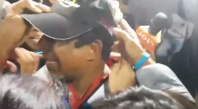 Carlos A. Mannucci: El emotivo abrazo entre lágrimas de Pepe Soto tras ascender a Primera División | VIDEO