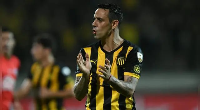 Fabián Estoyanoff, durante su etapa en el Peñarol. Fabián Estoyanoff, durante su etapa en el Peñarol.