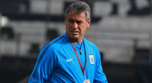 Líbero puede confirmar que por ahora va viento en popa el tema de la renovación de Bengoechea con Alianza Lima. Líbero puede confirmar que por ahora va viento en popa el tema de la renovación de Bengoechea con Alianza Lima.