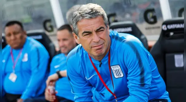 Alianza Lima peleó palmo a palmo hasta el final en el torneo local con Pablo Bengoechea. Alianza Lima peleó palmo a palmo hasta el final en el torneo local con Pablo Bengoechea.