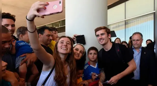 Diego Godín: Antoine Griezmann causó un gran revuelo a su llegada a Uruguay [FOTOS]